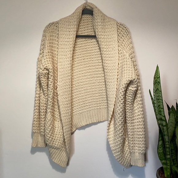 Kirra Knit Cardigan Sweater - Picture 4 of 16